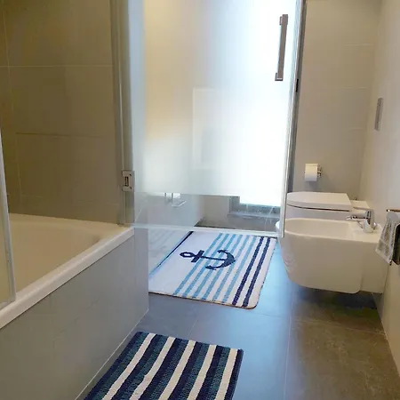 Homestay Quartos Com Casa De Banho Privada Perto Da Malveira *