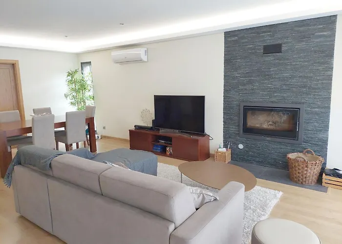 Quarto em Acomodações Particulares Quartos Com Casa De Banho Privada Perto Da Malveira