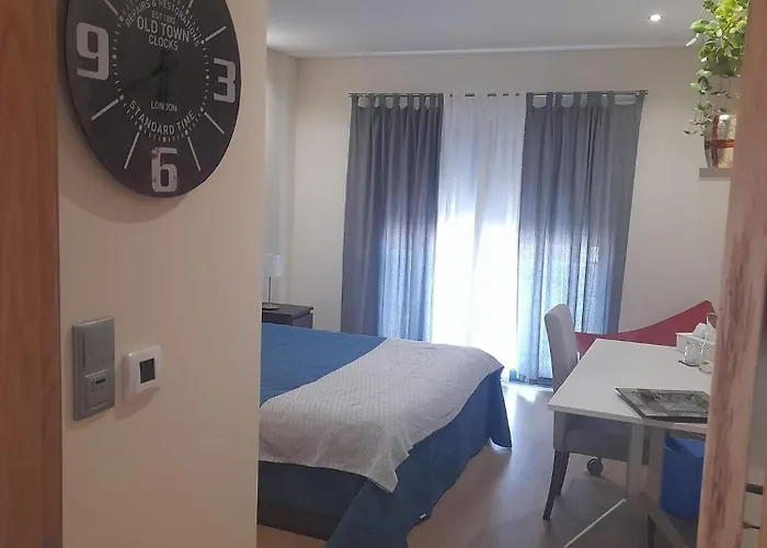 Quartos Com Casa De Banho Privada Perto Da Malveira Quarto em Acomodações Particulares Asseiceira Grande